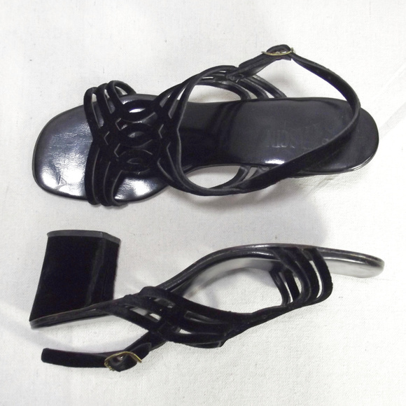Vintage Shoes - VINTAGE 60's 70s Strappy Block Heel Sandals 6.5